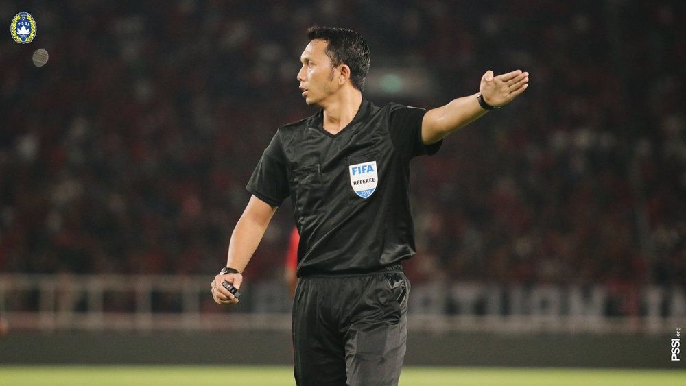 Kinerja Wasit Buruk, Pelatih Persebaya Desak Penggunaan VAR Dipercepat