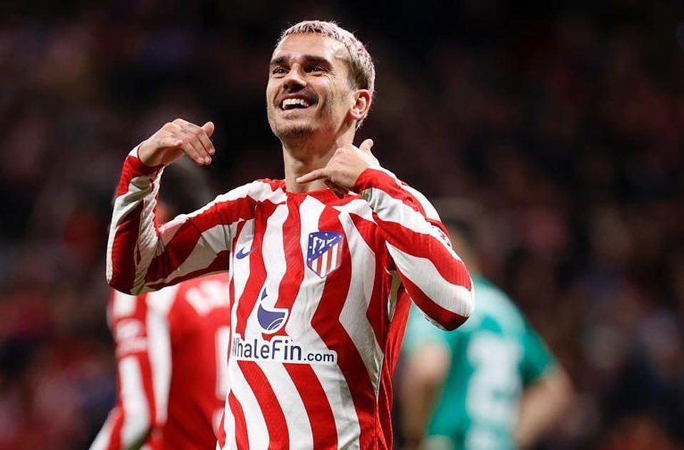 Griezmann Pamer Rambut Baru, Bikin Logo Smile di Kepala