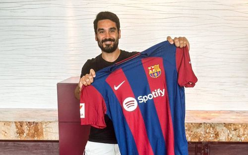 Jika Tak Terdaftar Sebagai Pemain Barcelona, Gundogan Jadi "Gelandangan"