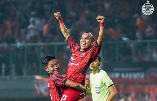 Main Gelap-gelapan, Persija Jakarta Menang Tipis Atas Ratchaburi FC