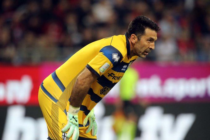 Gianluigi Buffon Umumkan Pensiun di Usia 45 Tahun